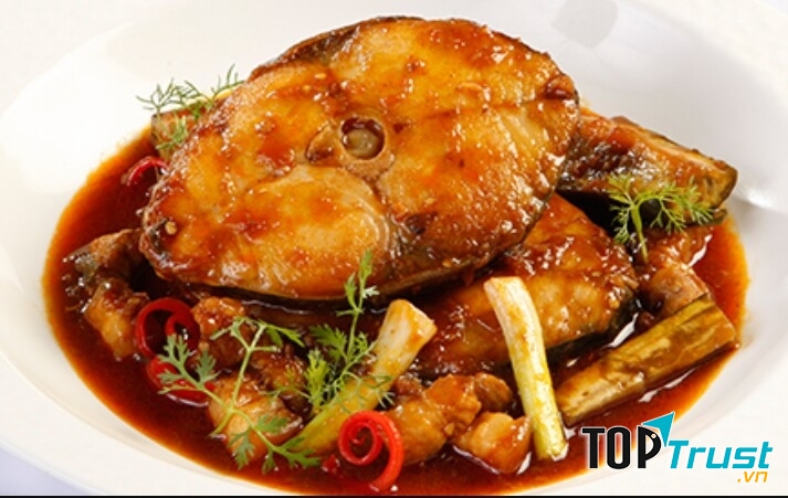 Cá thu sốt nước mắm, ớt, tỏi