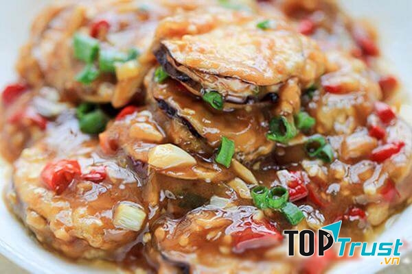 Cà tím nhồi thịt chiên sốt tỏi
