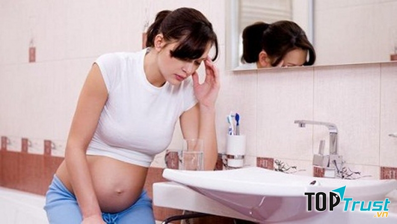 Các cơn co bóp có thể là dấu hiệu của sinh non.