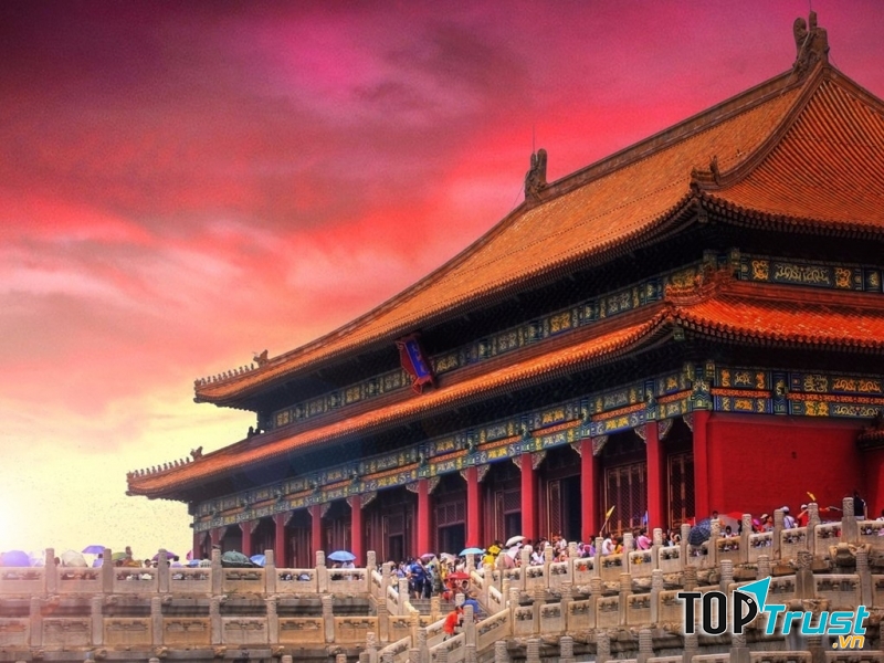 Tử Cấm Thành luôn lưu truyền không ngớt các câu chuyện ma quỷ.