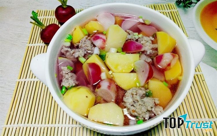 Không nên hâm nóng khoai tây.