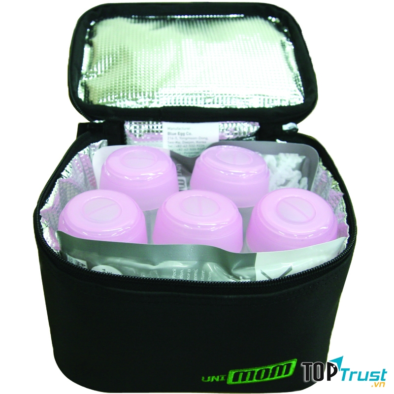 Một số mẹ đã chọn mua túi làm lạnh để bảo quản sữa