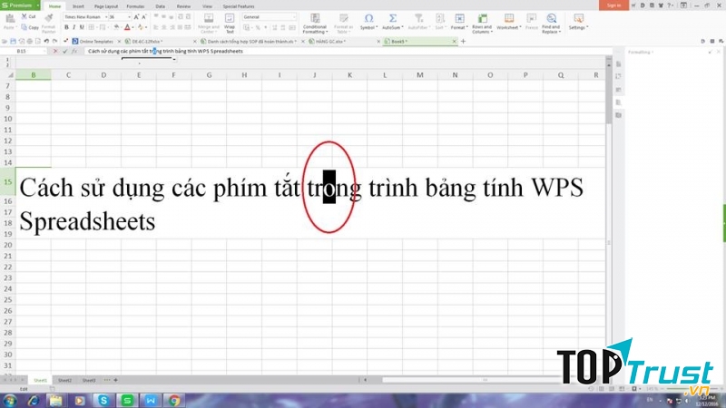 Nhấn tổ hợp phím Shift + mũi tên trái / Shift + mũi tên phải để chọn hoặc bỏ chọn một kí từ bên trái / phải của ô.