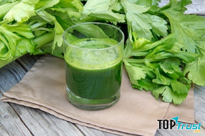 Giải rượu nhanh bằng rau cần tây