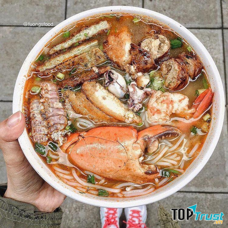 Cách làm bún hải sản cho bữa sáng!