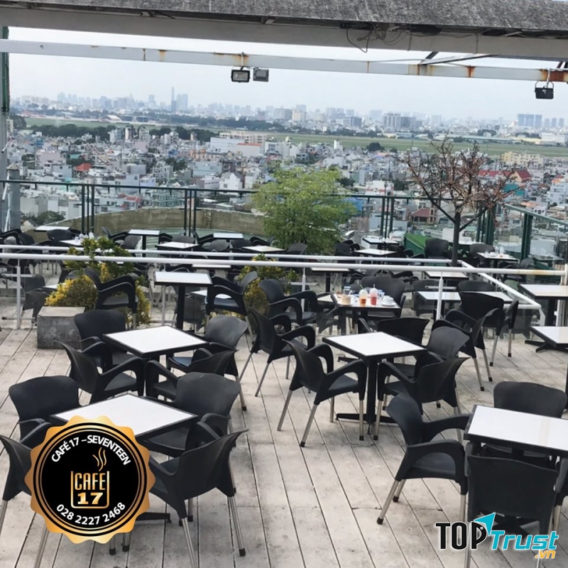 Cafe 17