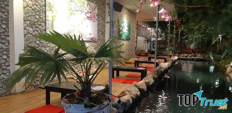Cafe Cá Koi – Sân Vườn Thôi Kệ