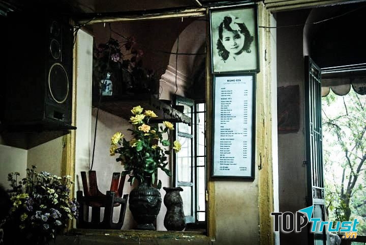 Cafe Đinh đậm tình phố cổ