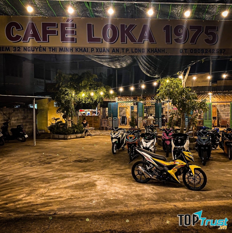 Cafe Loka 1975