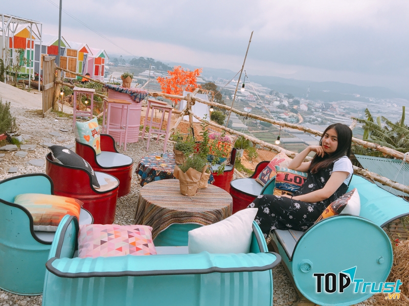 Một không gian dễ thương với vô vàn những góc sống ảo