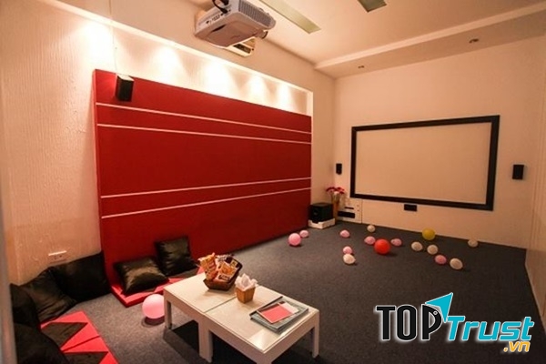 Cafe Phim 3D Bách Khoa