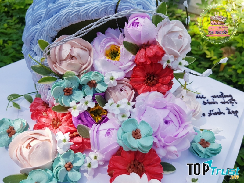 Cake & Sweet By Nhi Nguyễn Studio.