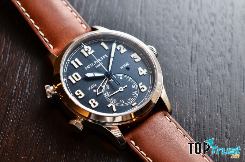 Calatrava Pilot Alarm Travel Time 5520P