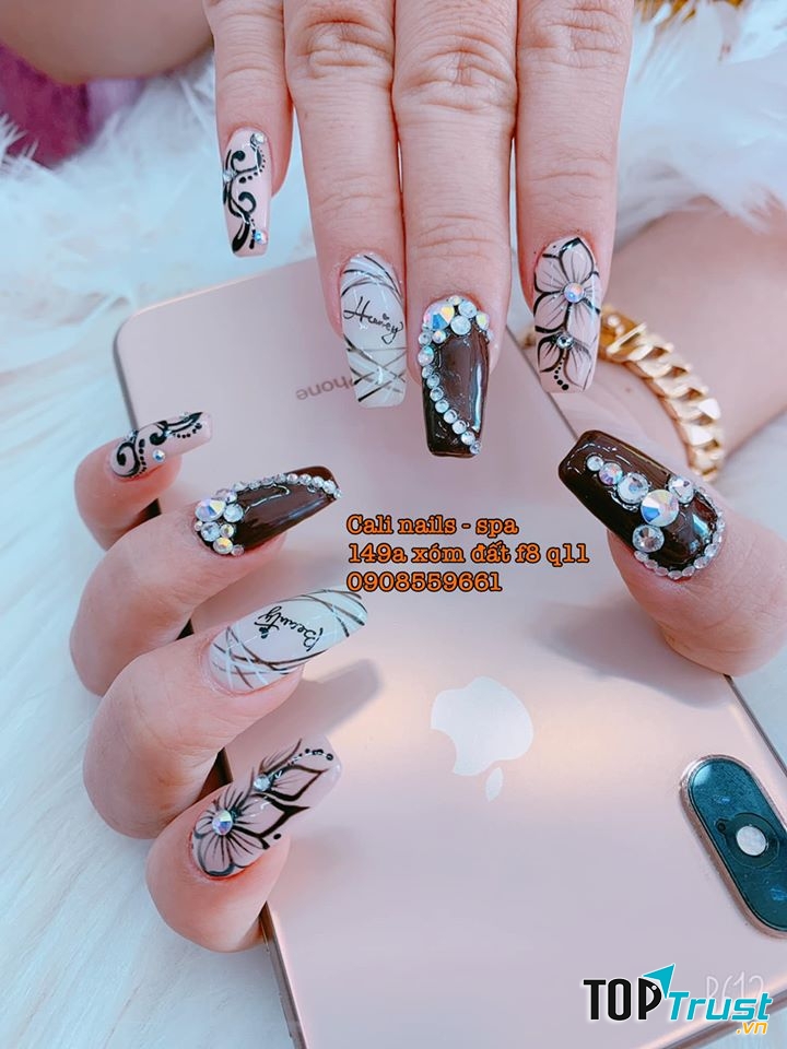 Cali Nails - Spails