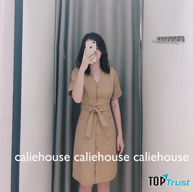 Váy sơ mi công sở tại Calie House