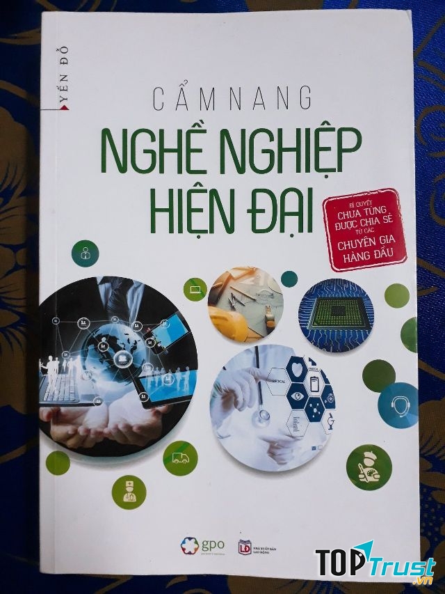 Không đơn thuần là một quyển sách, đây là quyển cẩm nang cần thiết cho bất kì bạn trẻ nào đang ngồi trên ghế nhà trường.