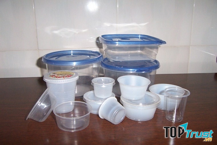 Cẩn trọng với đồ nhựa