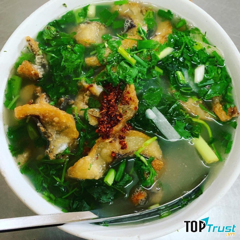 Canh cá Quỳnh Côi