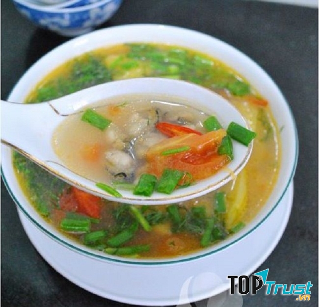 Canh thịt lợn với hàu biển chữa chứng mất ngủ thường xuyên