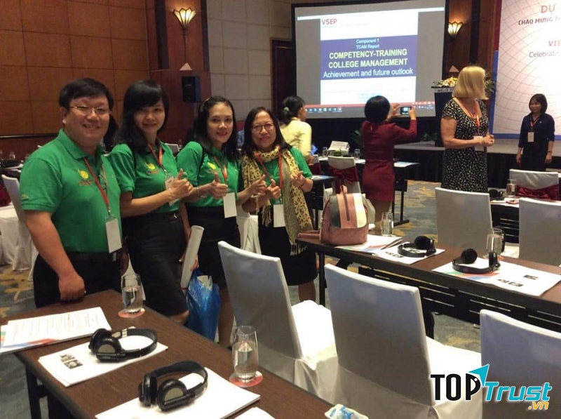 Cao đẳng cộng đồng vĩnh long