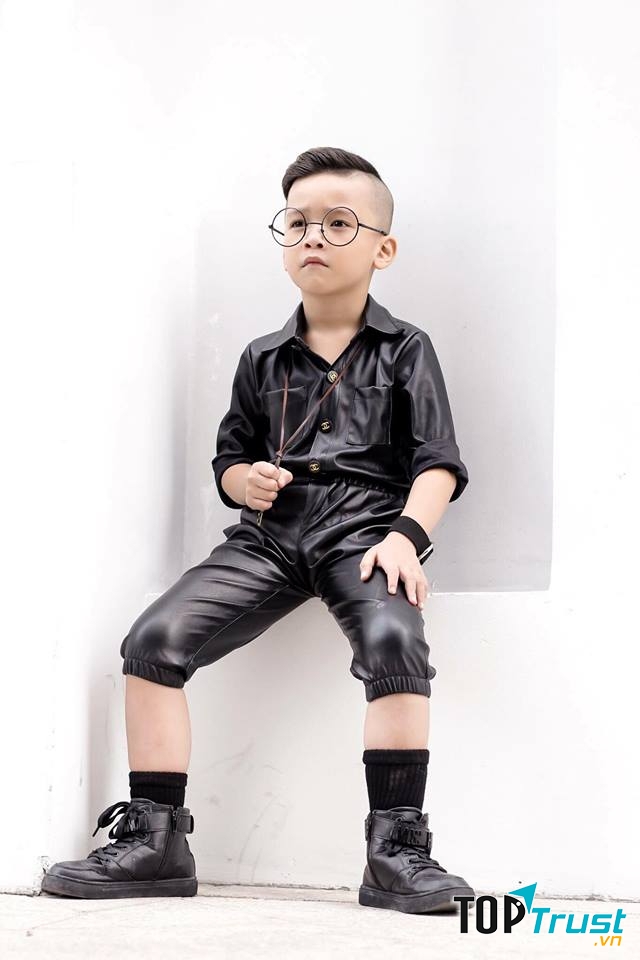 Mẫu nhí Cao Hữu Nhật