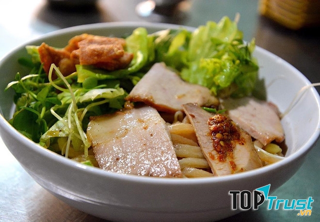 Cao lầu Hội An Tô Văn Bình