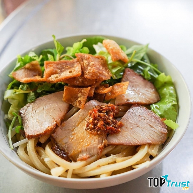 Cao lầu Hội An