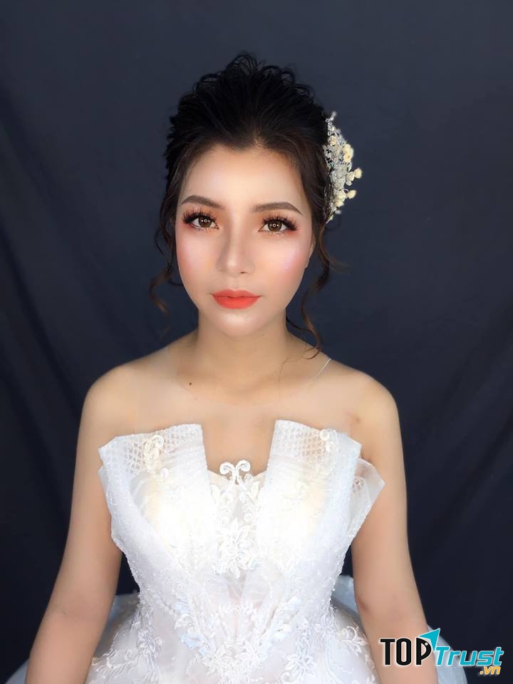 Cao Lê Diện Studio Makeup