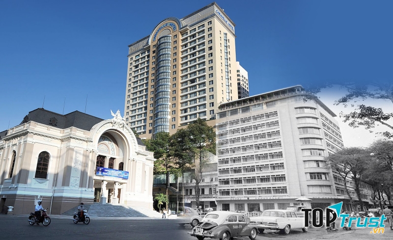 Khách sạn Caravelle và nhà hát thánh phố