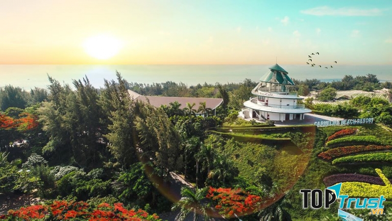 Carmelina Beach Resort