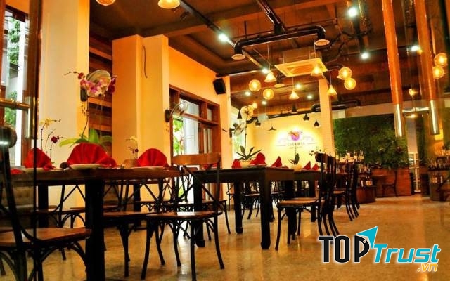Những đường nét đô thị đặc trưng của nhà hàng