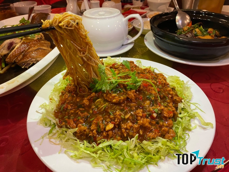 Nhà hàng Cát Tườn