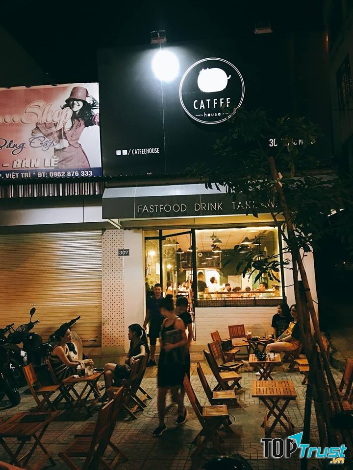 Không gian của Catfee House Coffee