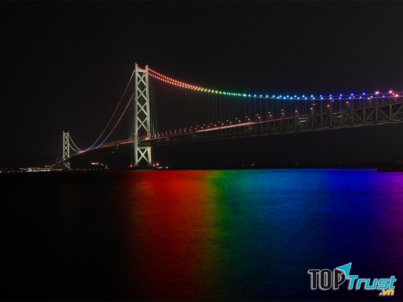 Cầu Akashi Kaikyo, eo biển Akashi, Nhật Bản