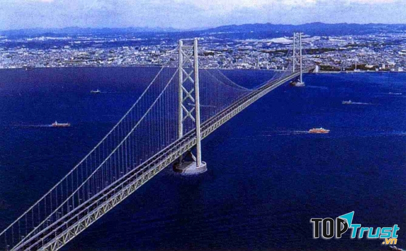 Cầu Akashi Kaikyo - Nhật Bản