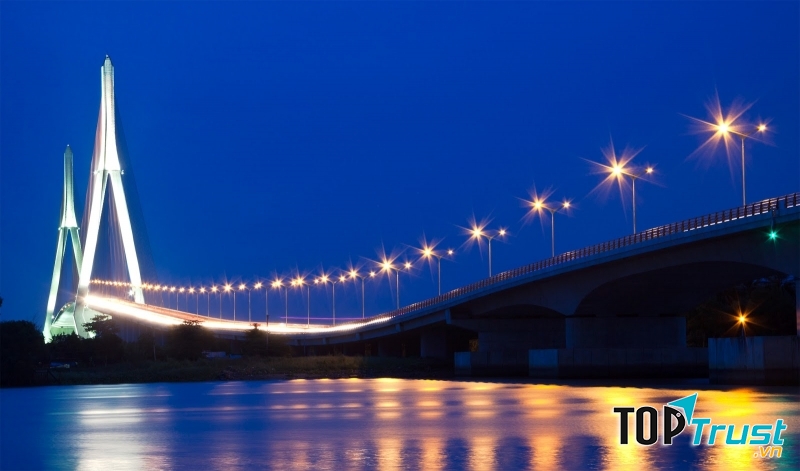 Đẹp lung linh huyền ảo