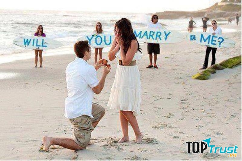 Một màn cầu hôn lãng mạn sẽ khiến đối phương không thể từ chối
