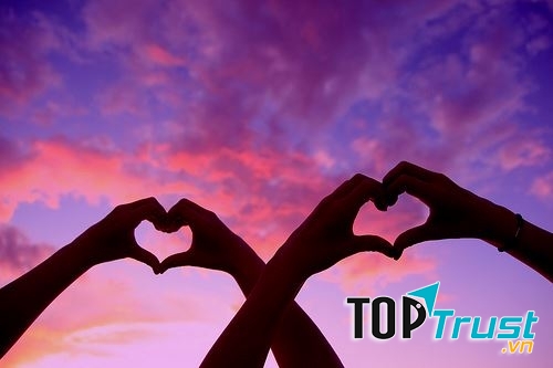 Nếu còn yêu, xin hãy quay lại