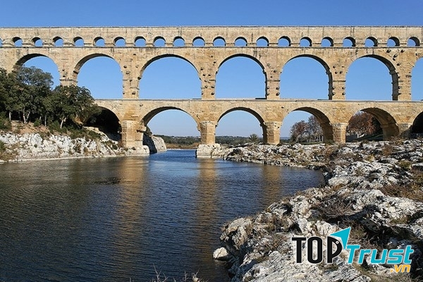 Cầu Pont du Gard, Pháp