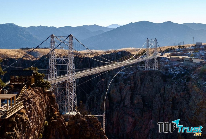 Cầu Royal Gorge