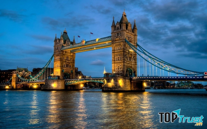 Cầu tháp Luân Đôn