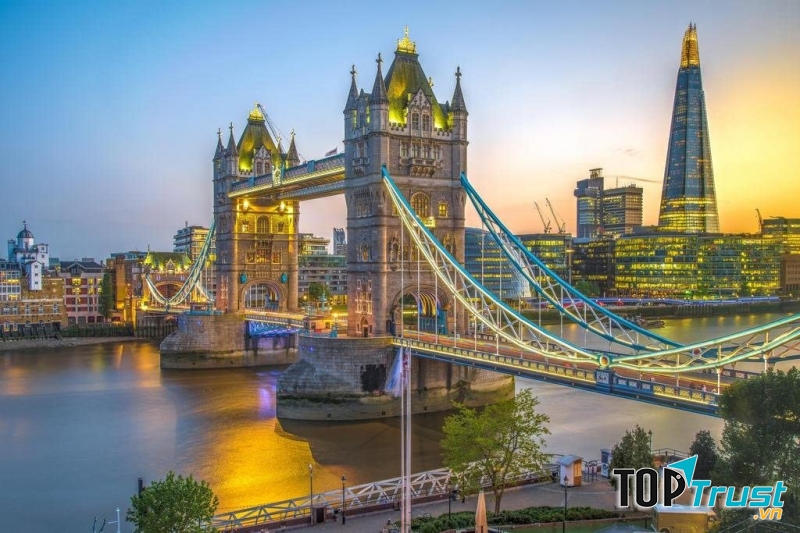 Cầu Tháp - Luân Đôn biểu tượng của xứ sở sương mù