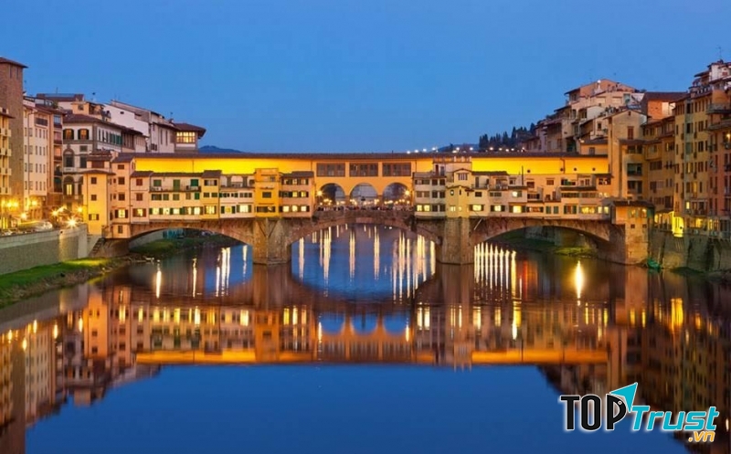 Cầu Vecchio ở Ý
