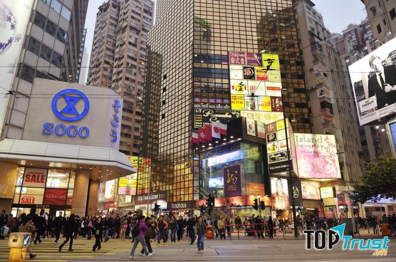 Causeway Bay là khu mua sắm bậc nhất Hong Kong
