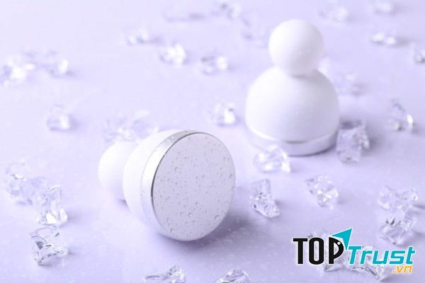 Emmie Face & Body Ice Cooler – cây lăn lạnh massage