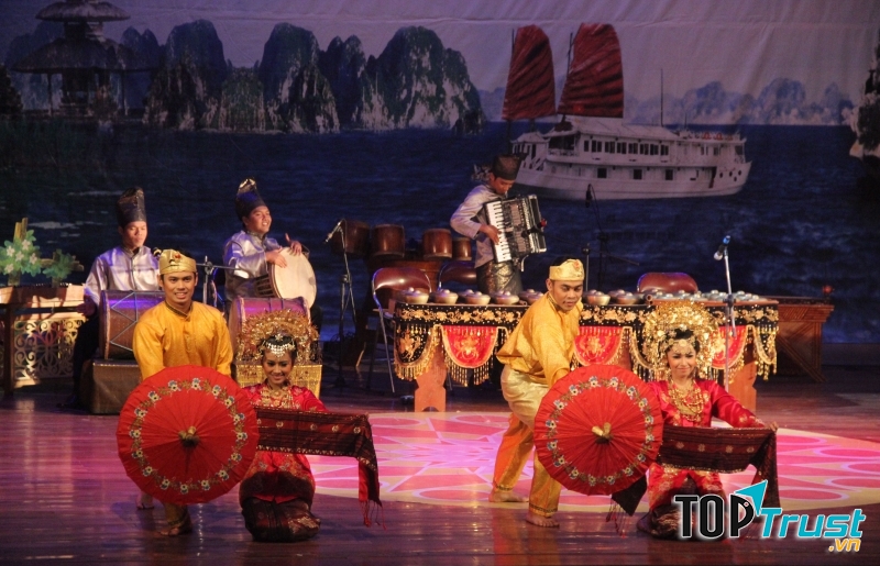 Biểu diễn nghệ thuật - ảnh minh họa