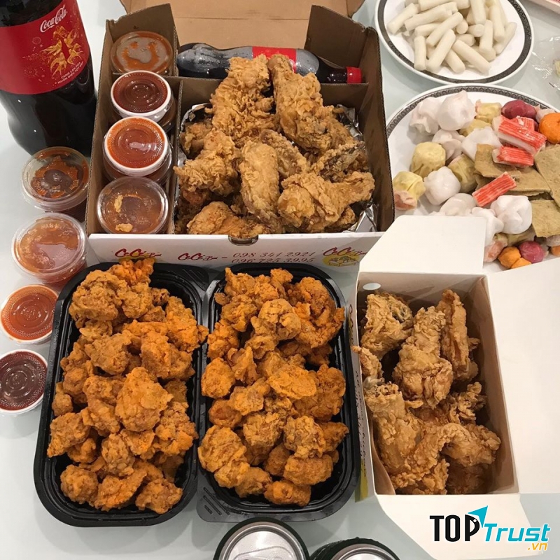 Món ăn được chuẩn bị nhanh chóng, khoảng 15-30 phút sau khi đặt hàng.