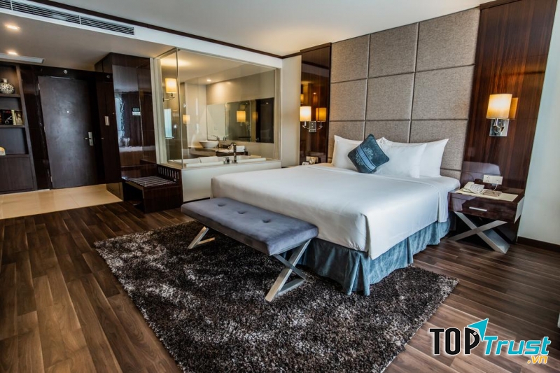 Central Luxury Hạ Long Hotel