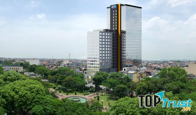 Central tower