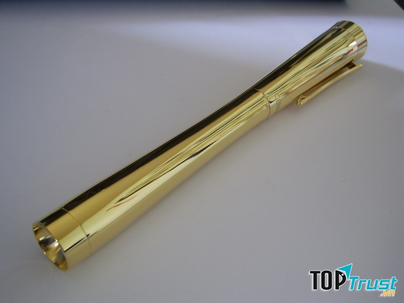 Một thiết kế rất lạ mắt, mang đậm phong cách riêng của thương hiệu đến từ Ý (Nguồn: Sưu tầm)